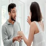 Relationship Tips: पार्टनर की आदतें लग रही है टॉक्सिक, तो जाने कैसे बचाएं रिश्ता