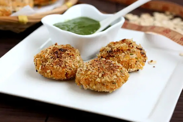 Oats Tikki Recipe: ओट्स से बनाएं स्वादिष्ट टिक्की, नीचे बताई गई है आसान रेसिपी