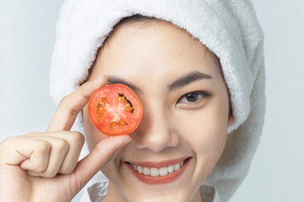 Skin Care Tips: सब्जियों से भी कर सकती हैं स्किन केयर, चमक जाएगा चेहरा